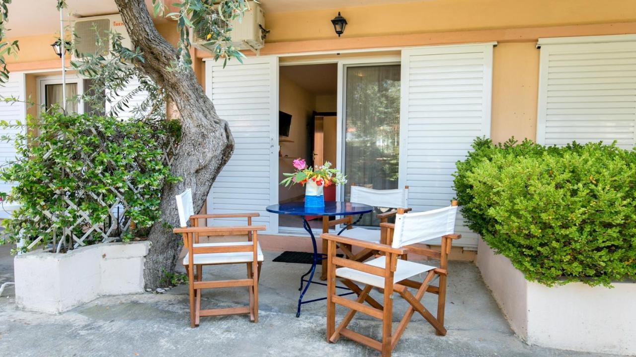 Amversa'S House โปตอส ภายนอก รูปภาพ